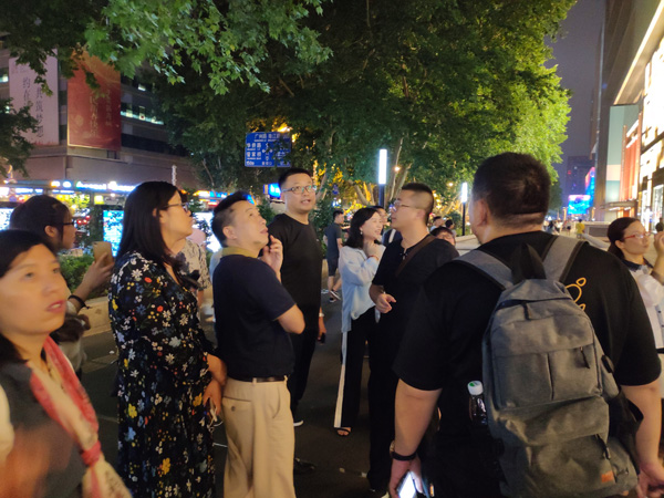 濟南金昌公司設計團隊的自我提升 ——參加江海陽老師的《城市照明規(guī)劃與設計》高研班(圖3)